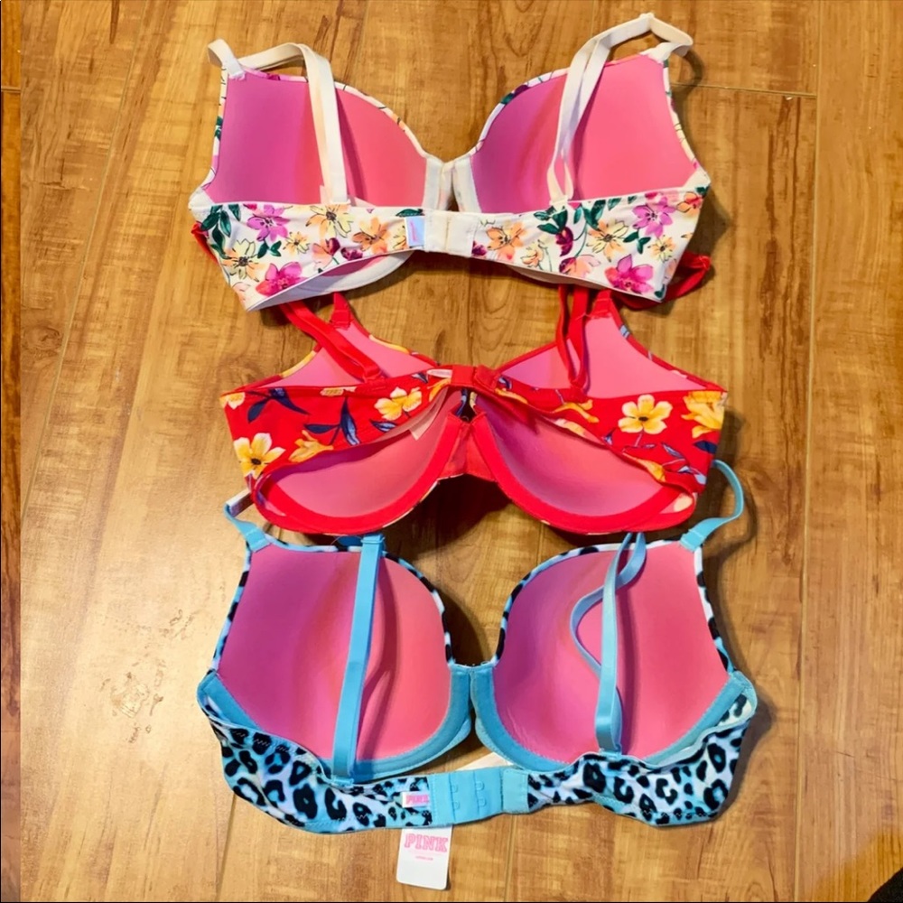 Pink Bras - Picture 2 of 7